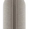 Eva Solo/Trio Eva Solo Køleskabs Karaffel 1,0 Ltr Woven Warm Grey 2 Eva Solo/Trio Eva Solo Køleskabs Karaffel 1,0 Ltr Woven Warm Grey -Tallerkener butik 5706631182935 d8837f02 9a37 4b90 9c95 bf1ed2cdc841